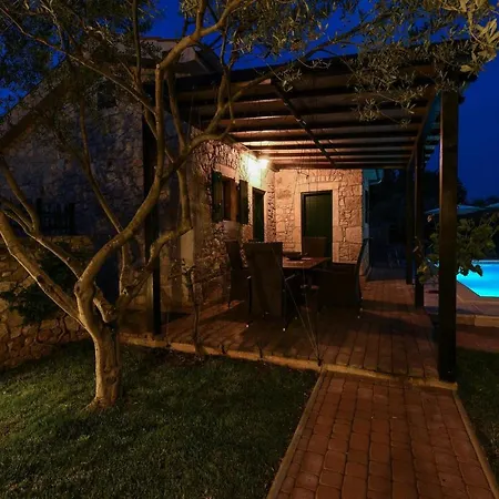 Adriaticum Semesterbostad *