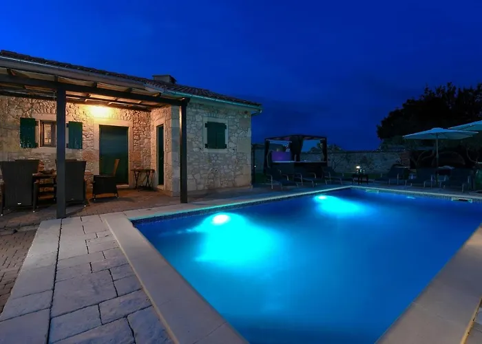 Adriaticum Holiday home Nin